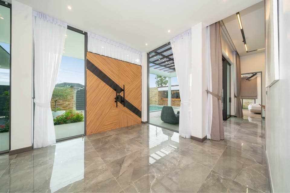 Modern 3+1 Bed Pool Villa — Near Laguna 3