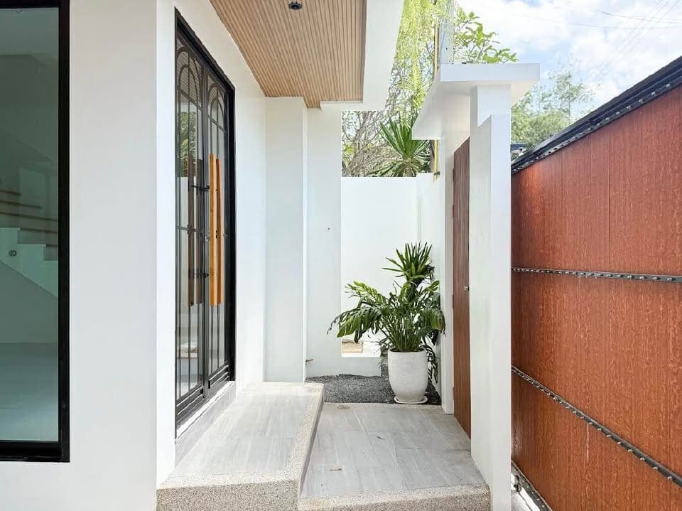 Investment Pool Villa — Pasak Soi 2, Near Laguna 8