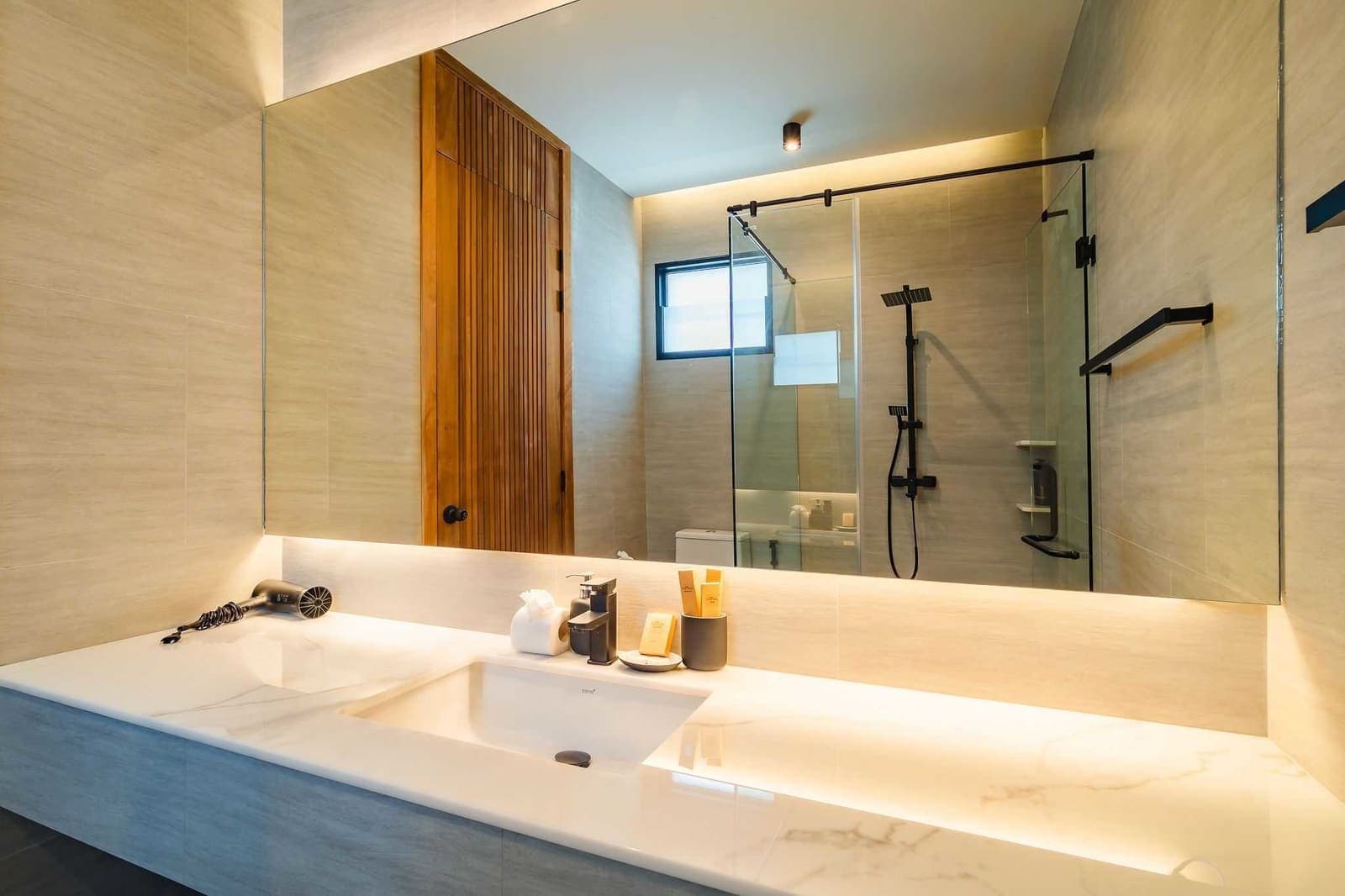 Cash-Flowing Pool Villa — Bang Tao, 9.4% ROI 2