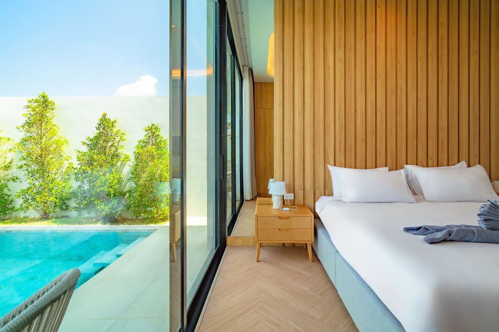 Cash-Flowing Pool Villa — Bang Tao, 9.4% ROI 23