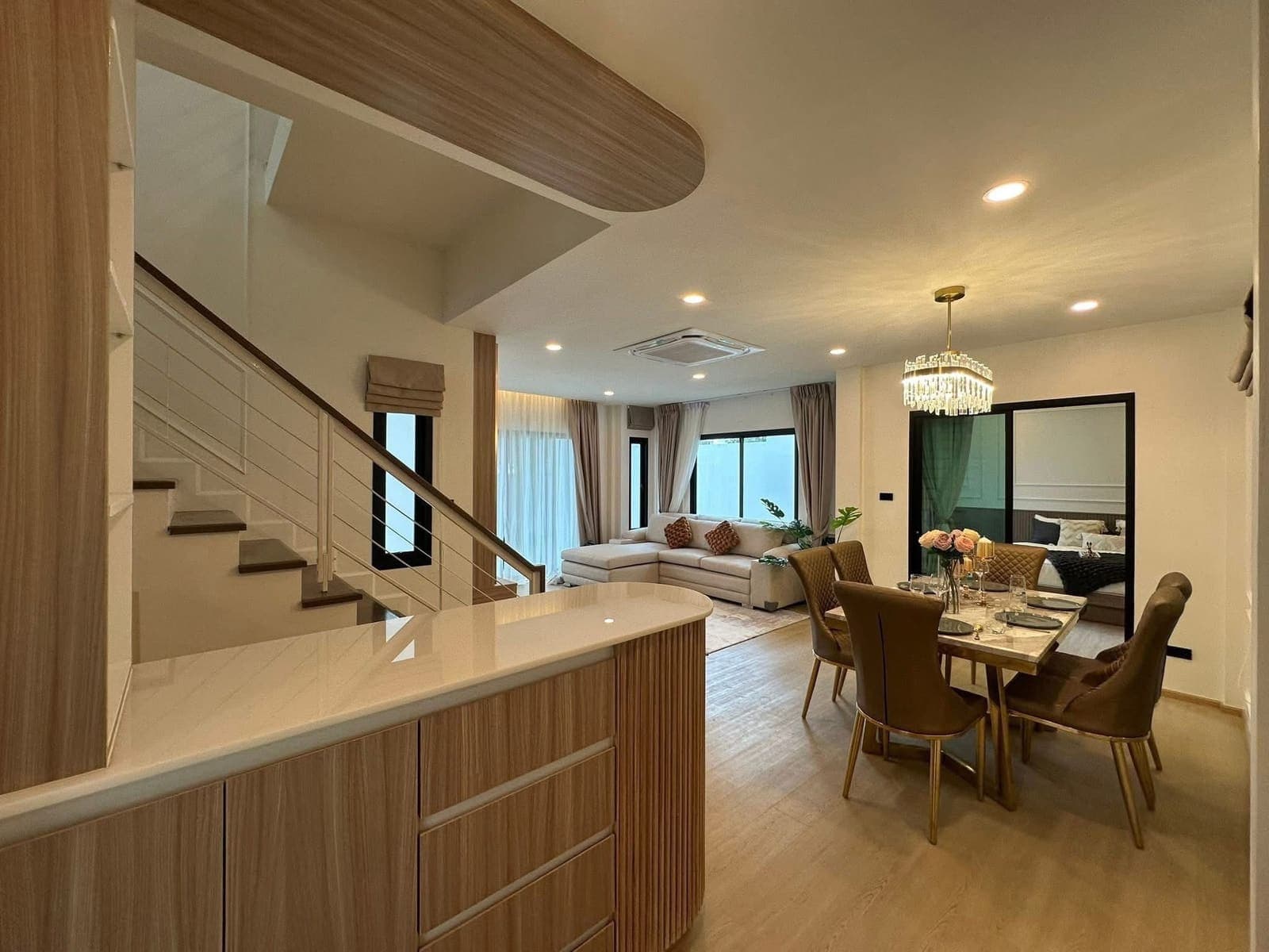 Spacious Family Home, 88 Land & Houses — Wichit / Chalong 24