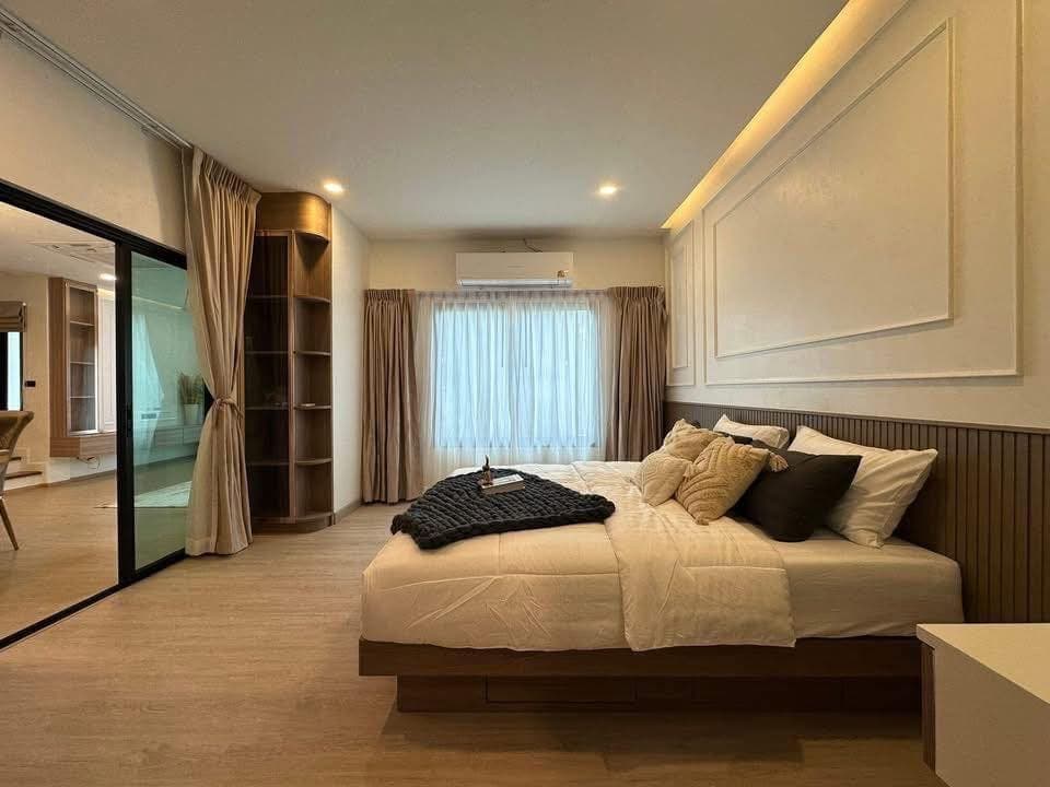 Spacious Family Home, 88 Land & Houses — Wichit / Chalong 25