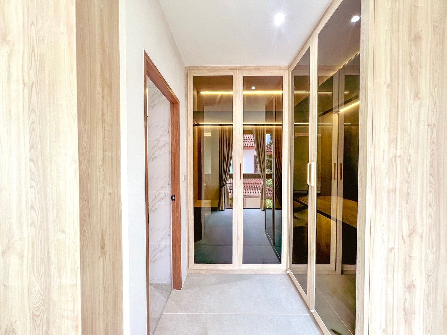 Aer House — Modern Mountain-View Pool Villa, Chalong 9