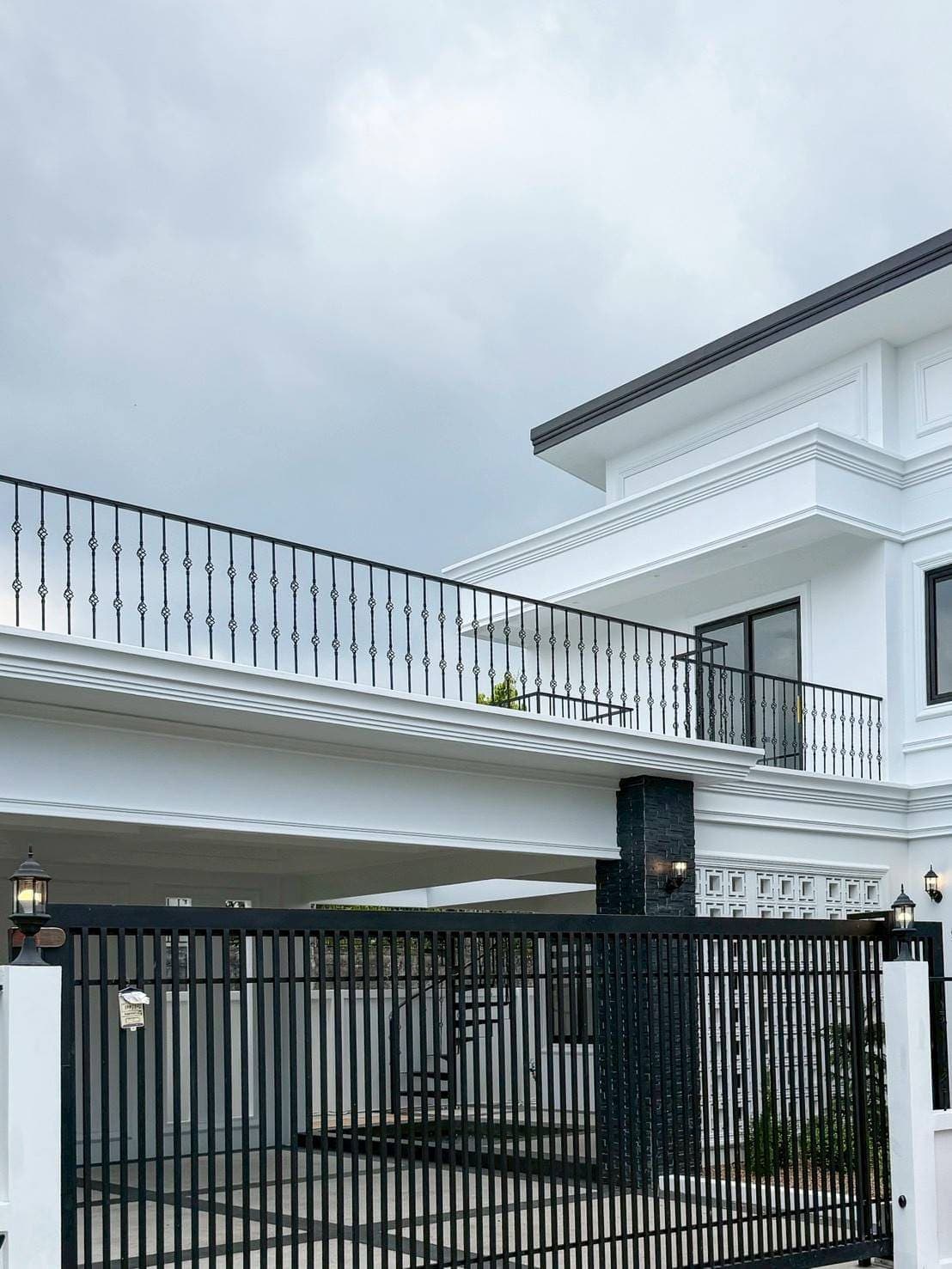 New Luxury Pool Villa, Songkhun Village — Chalong 1