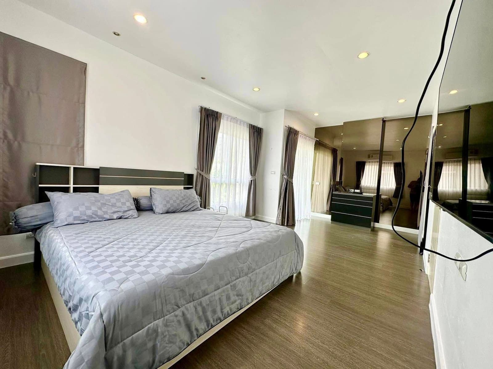 Saransiri Corner House Opposite BIS — Koh Kaew 13