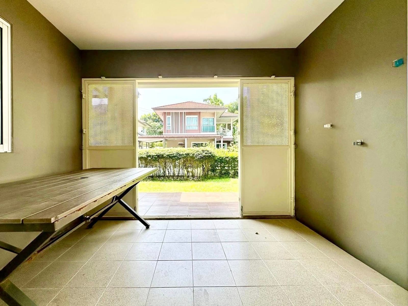 Saransiri Corner House Opposite BIS — Koh Kaew 5