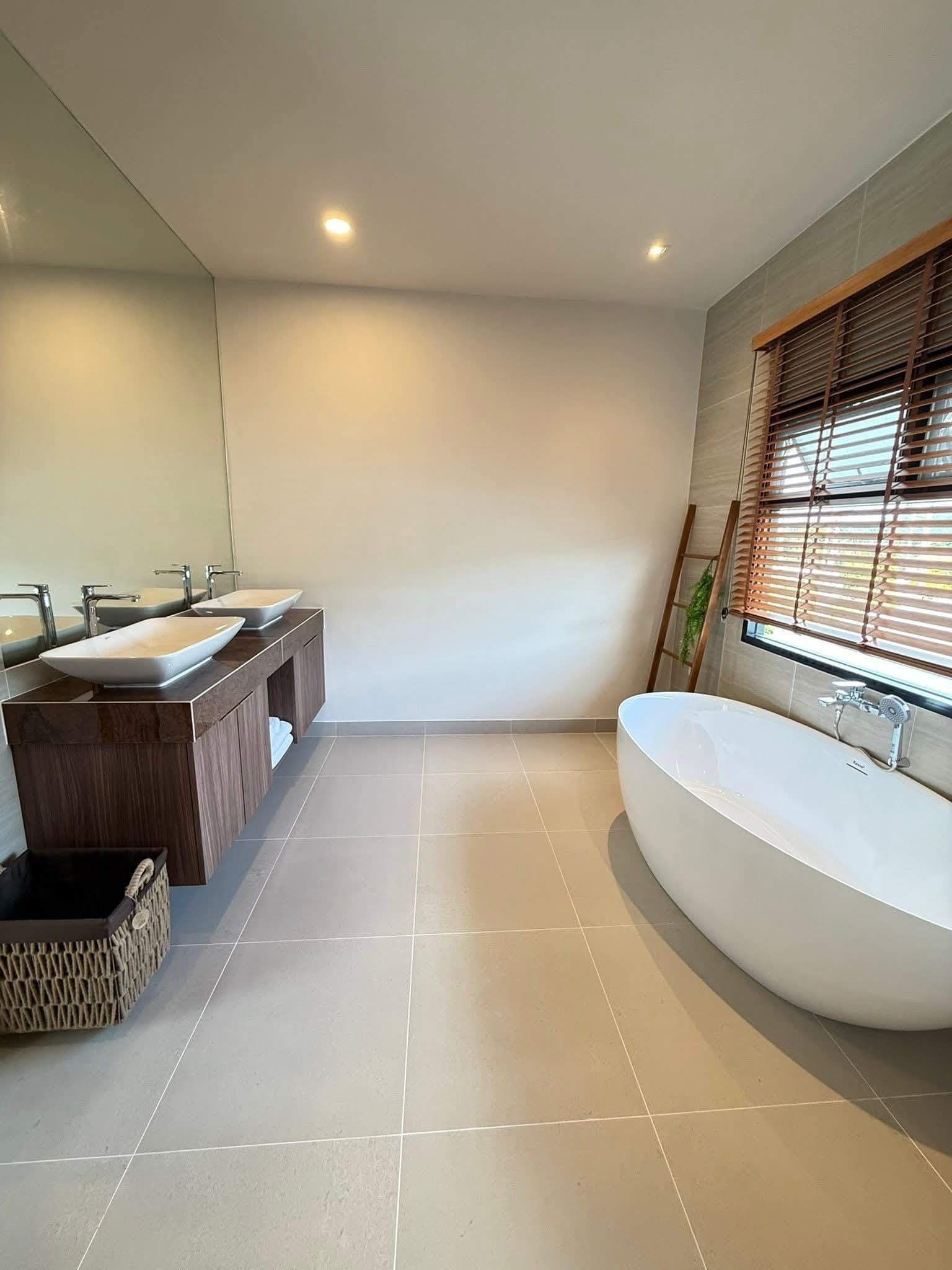 Modern Pool Villa — Nai Harn / Rawai 5