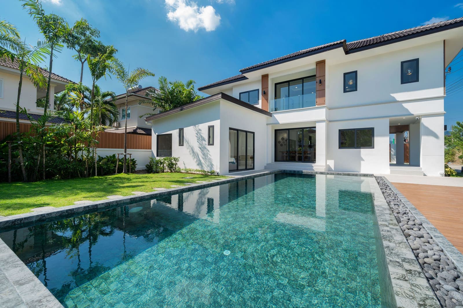 Luxury 4-Bedroom Pool Villa — Thalang 13