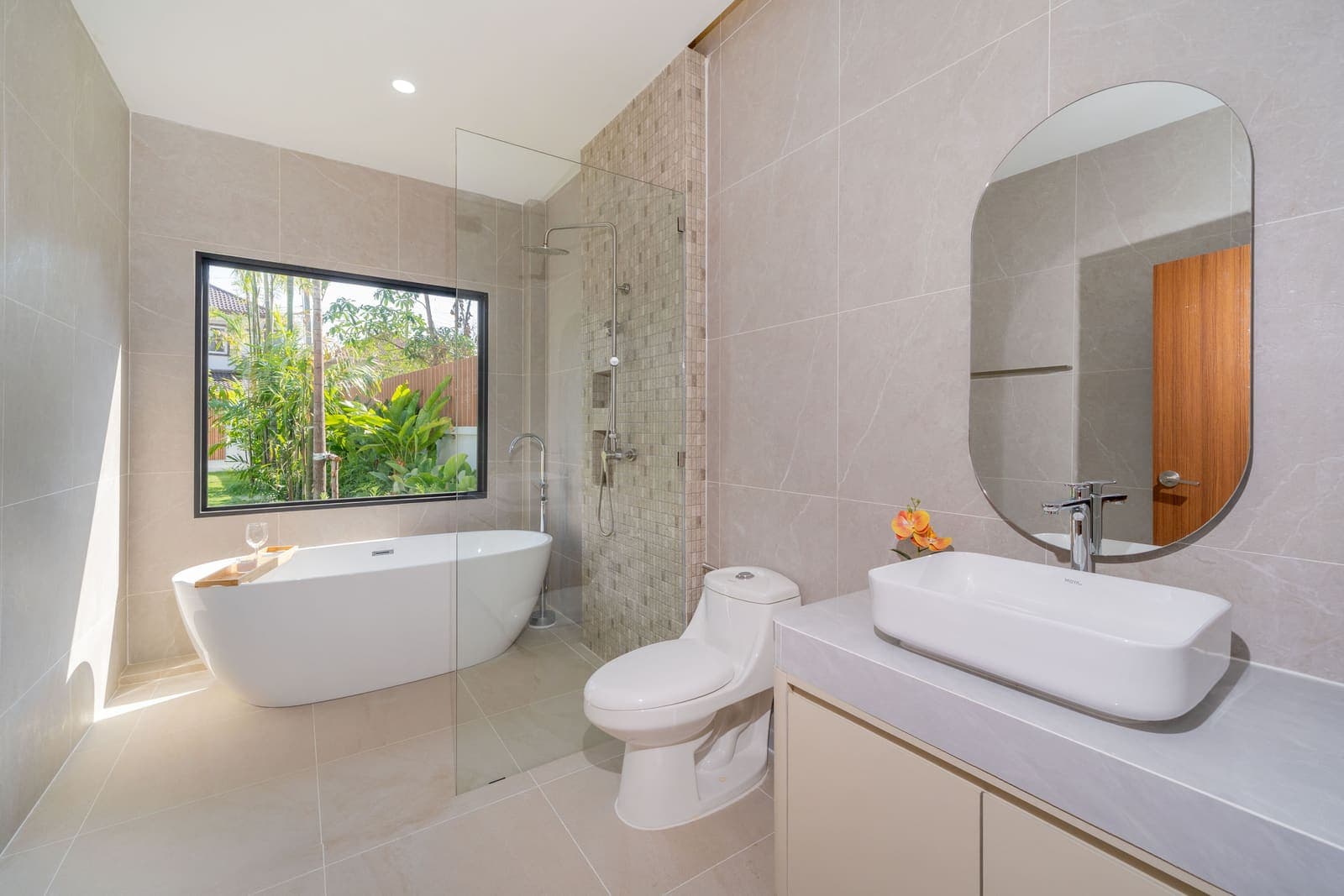 Luxury 4-Bedroom Pool Villa — Thalang 29