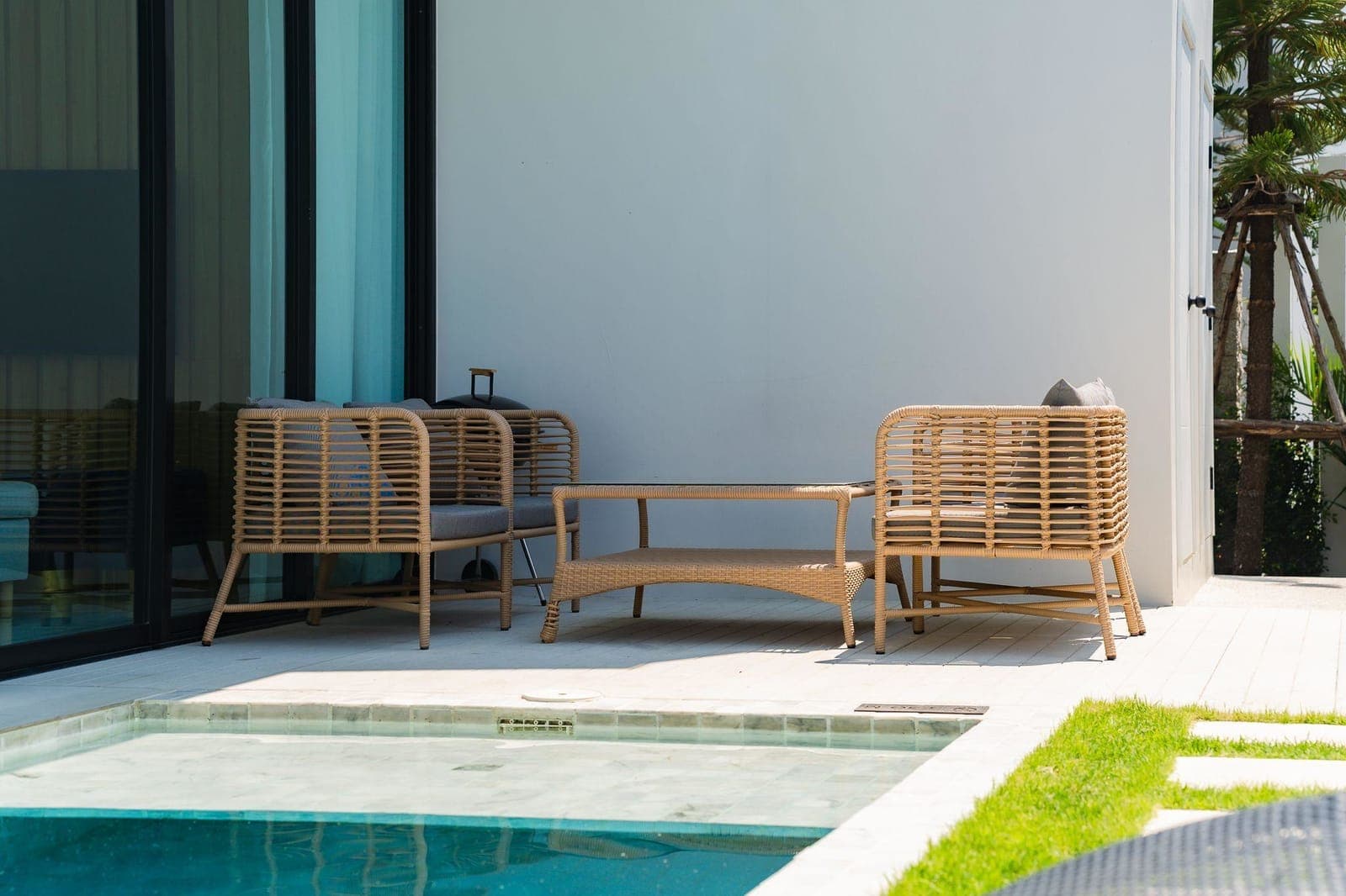 Income-Generating Pool Villa in Bang Tao
