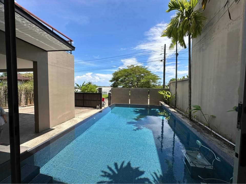 Newly Renovated Pool Villa for Rent — Chalong