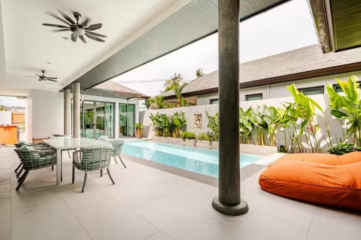 Luxury 3-Bedroom Pool Villa for Rent - Pasak Soi 3, Cherng Talay