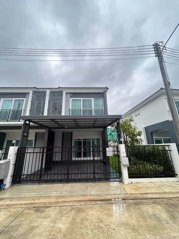 Fully Furnished 3-Bedroom House at Supalai Primo Anusawari